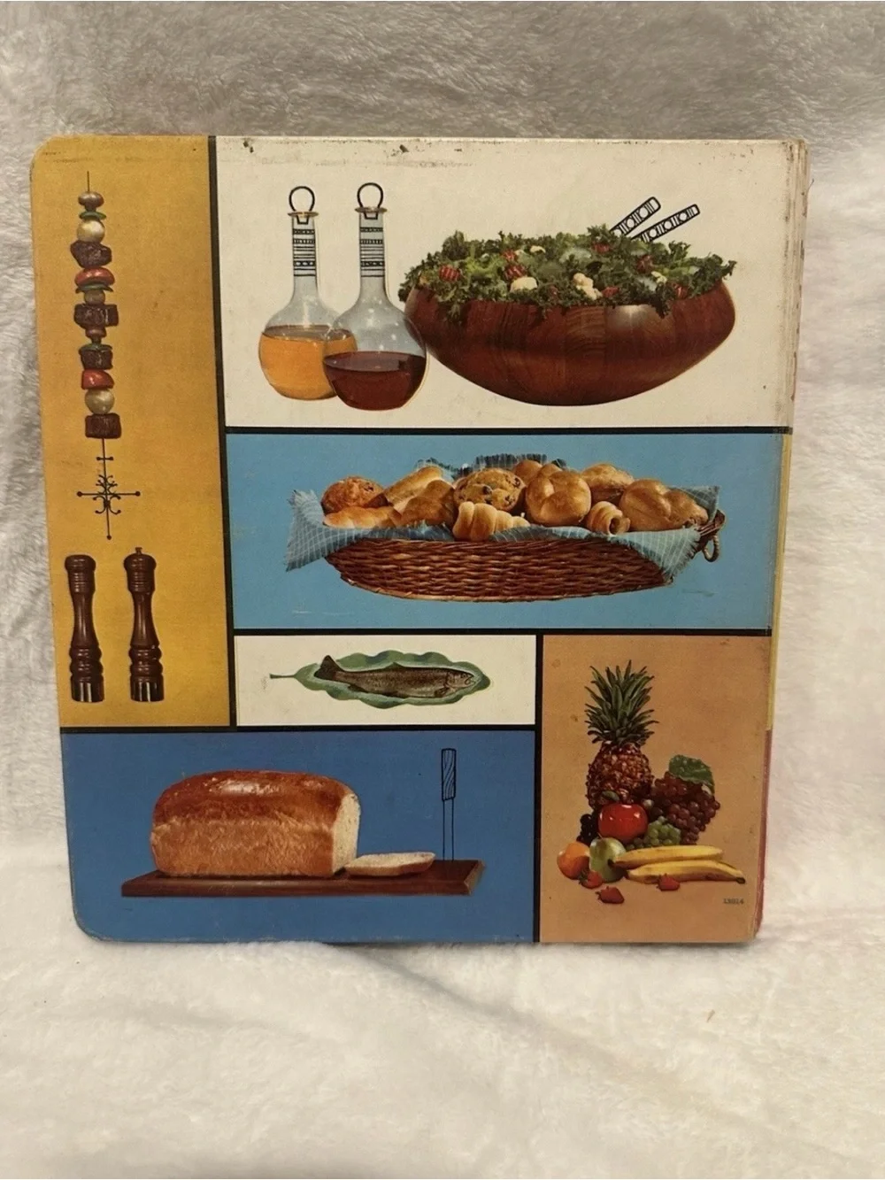 Vintage 1961 betty crocker cookbook excellent condition